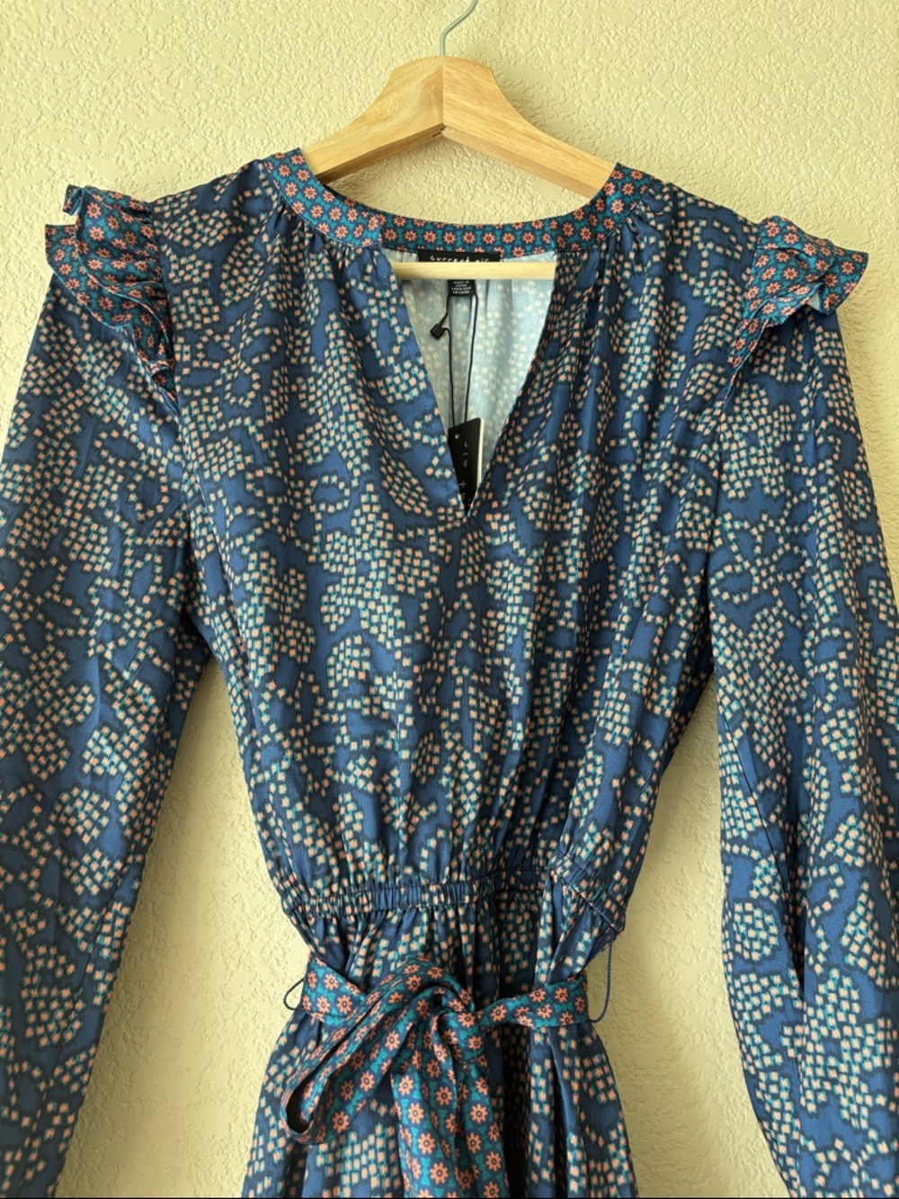 Current Air Navy Blue Printed Long Sleeve Ruffle Tie-Waist Dress- NWT - Picture 4 of 6